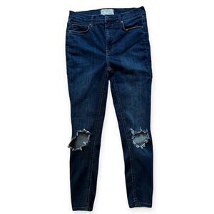Free People Busted Knee Skinny Jeans, Size 28R